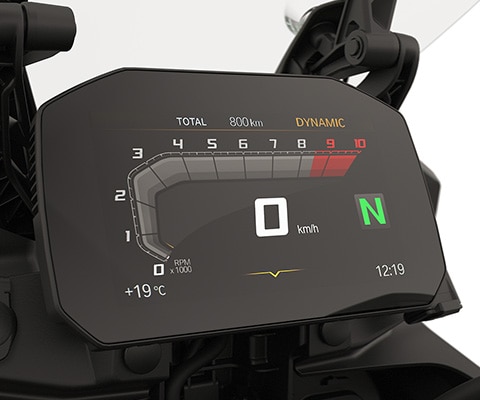 TFT display with Connectivity of the BMW F 800 GS