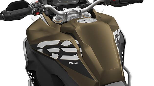 Vi ser F 850 GS Adventure's tank.